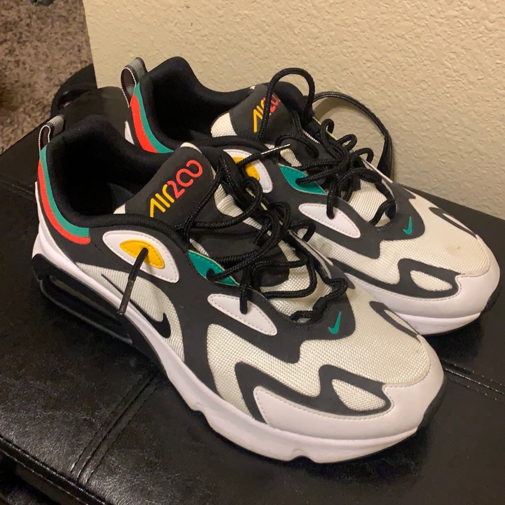 Nike Air Max 200 “Rasta” Mens US 10.5